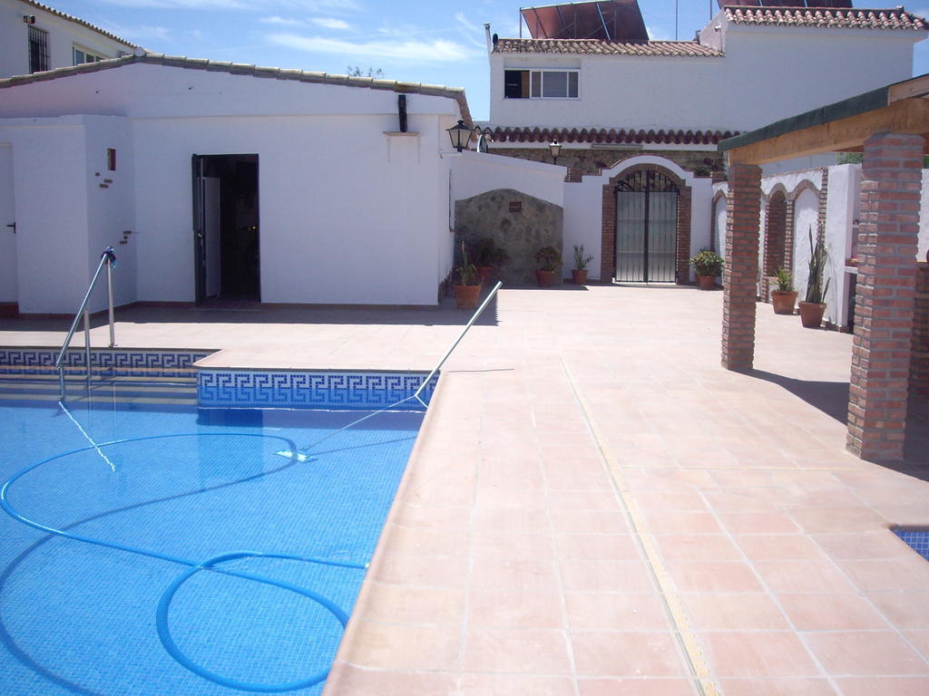 Hostal Mini Golf Los Canos De Meca Bagian luar foto