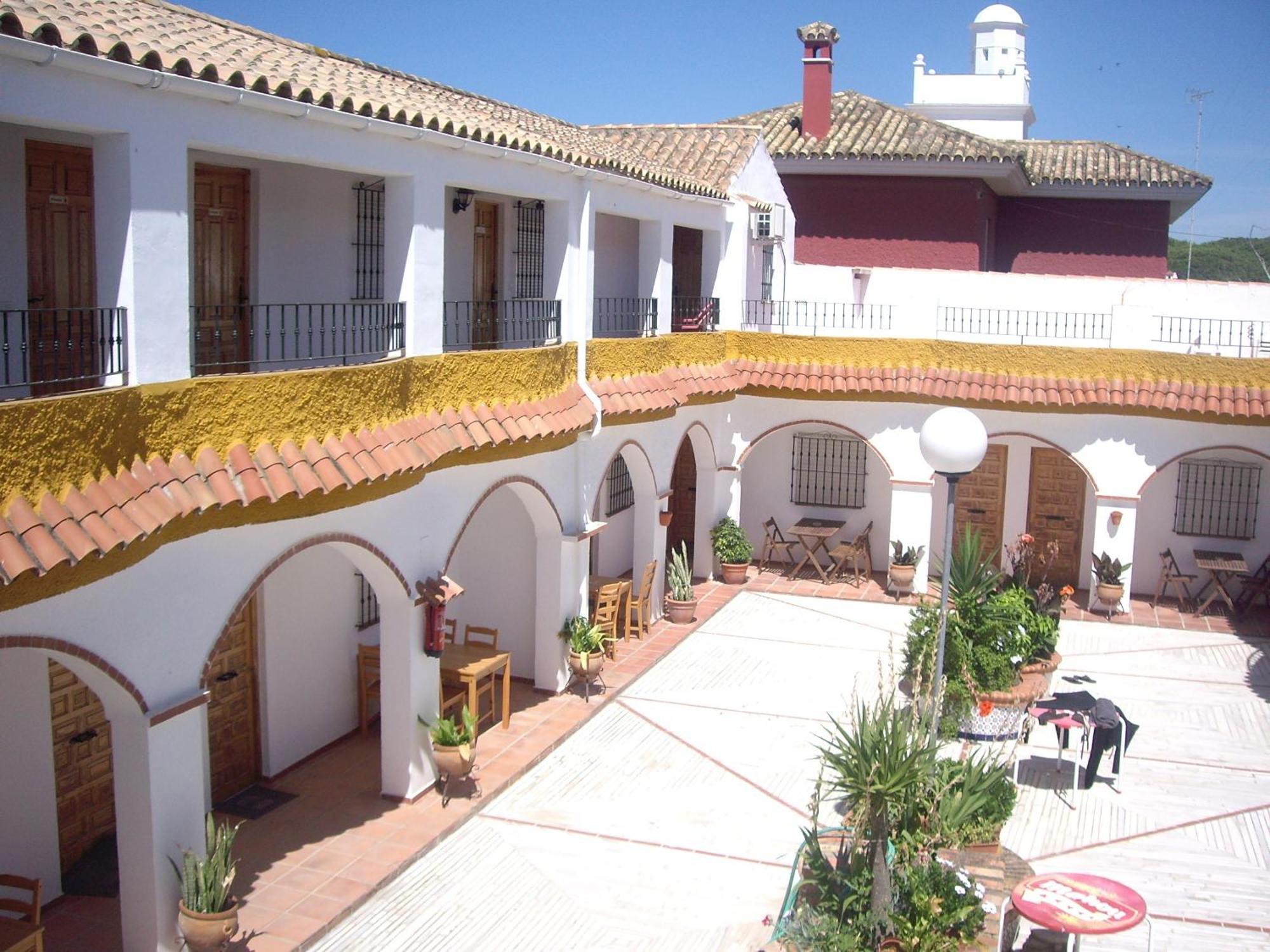 Hostal Mini Golf Los Canos De Meca Bagian luar foto